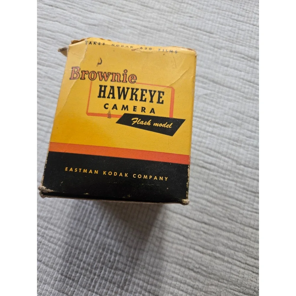 Vintage Brownie Hawkeye Camera Flash Model Eastman Kodak Company Collectible